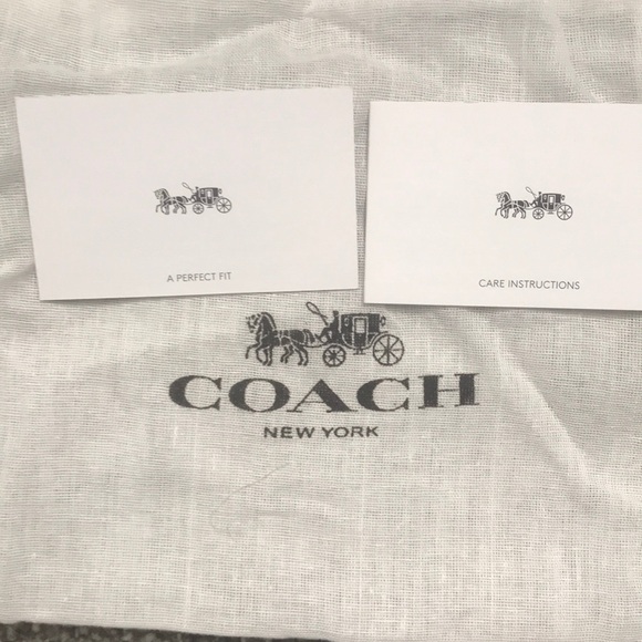 Coach clutch - Picture 5 of 5